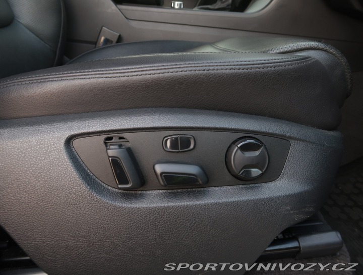 Volkswagen Ostatní modely Touareg 4.2 V8 TDi 2013