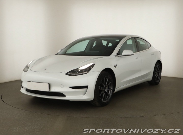 Tesla Model 3 Std Range Plus 52kWh 2020