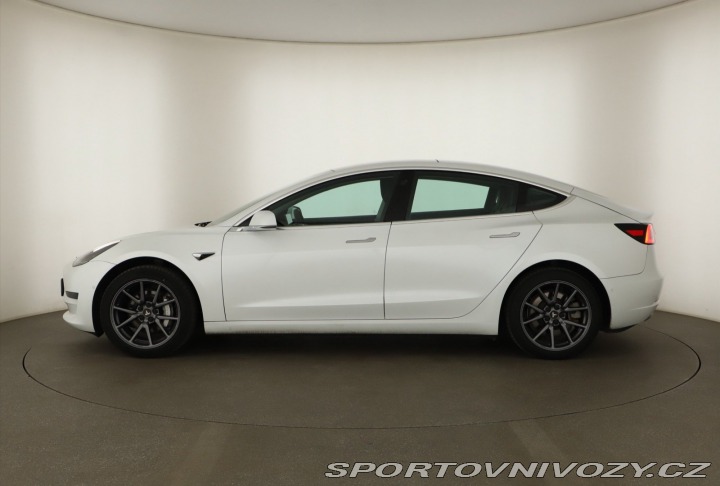Tesla Model 3 Std Range Plus 52kWh 2020