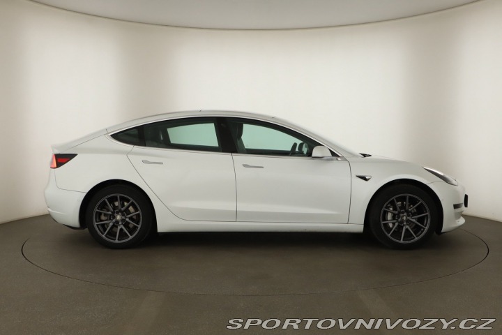 Tesla Model 3 Std Range Plus 52kWh 2020
