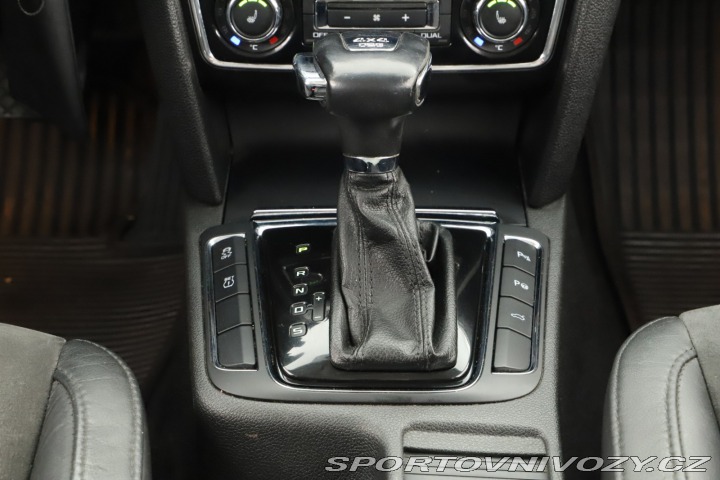 Škoda Superb Elegance 3.6 FSI V6 2009