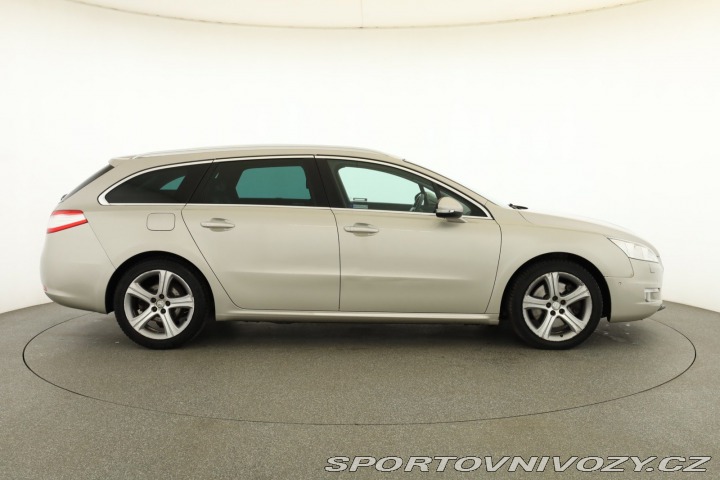 Peugeot 508 2.2 HDi 2012