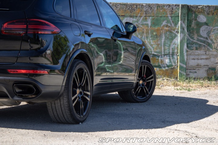 Porsche Cayenne Diesel Platinum Edition 2017