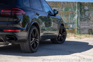 Porsche Cayenne Diesel Platinum Edition 2017