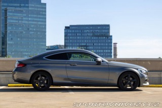 Mercedes-Benz C Kupé 220 d AMG Line A/T 2016