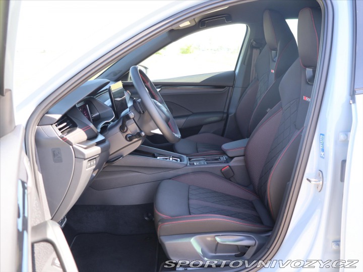 Škoda Octavia RS 2,0 TSI 195kW DSG RS DPH 2025