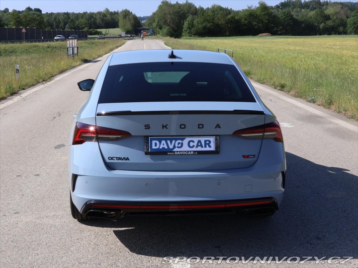 Škoda Octavia RS 2,0 TSI 195kW DSG RS DPH 2025