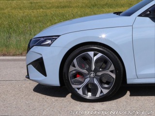 Škoda Octavia RS 2,0 TSI 195kW DSG RS DPH 2025