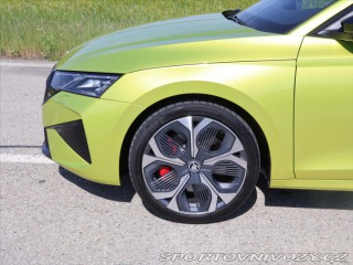Škoda Octavia RS 2,0 TSI DSG RS DPH 1.maj 2026