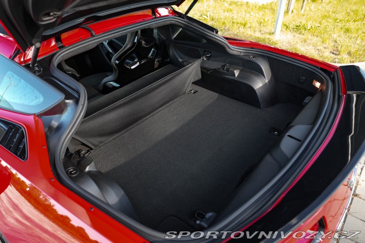 Chevrolet Corvette C7 EU verze 3LT 2016