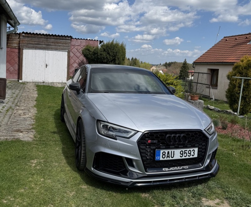 Audi RS3 Sedan Quattro