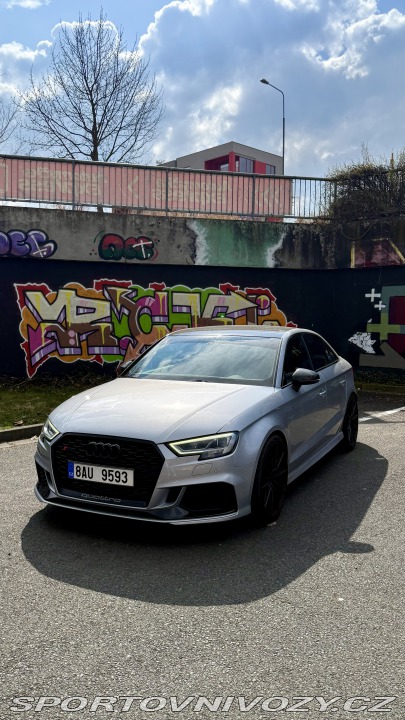 Audi RS3 Sedan Quattro 2019
