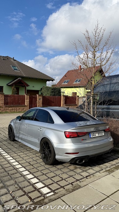 Audi RS3 Sedan Quattro 2019