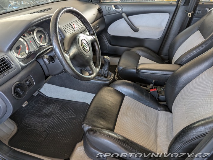 Škoda Octavia RS RS COMBI 1.8T 132kW 2005
