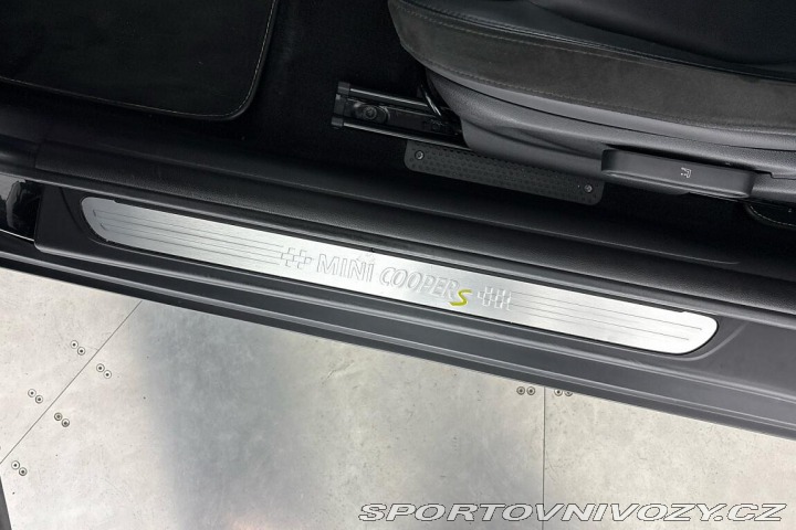 Mini Cooper SE 3dvéř. 2021