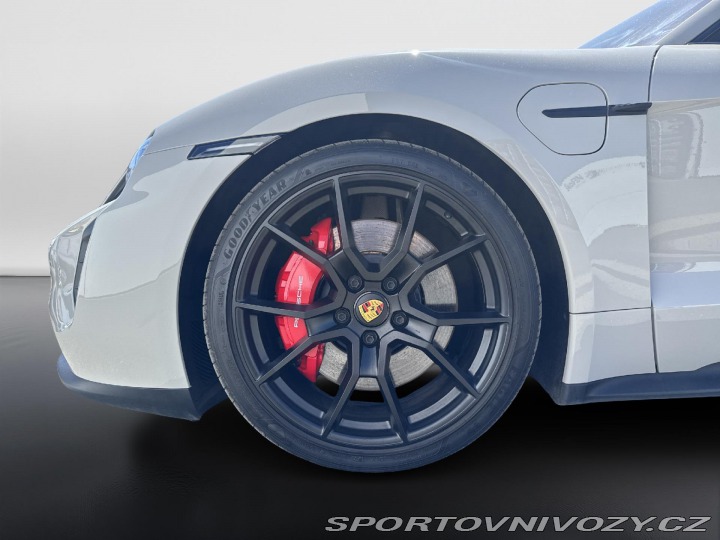 Porsche Taycan GTS 2023