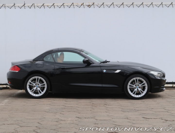 BMW Z4 sDrive20i 2013