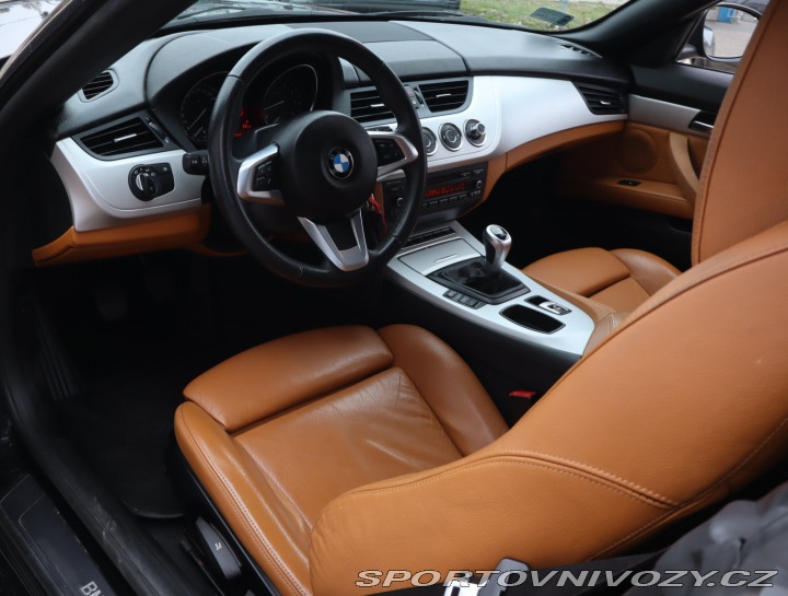 BMW Z4 sDrive20i 2013