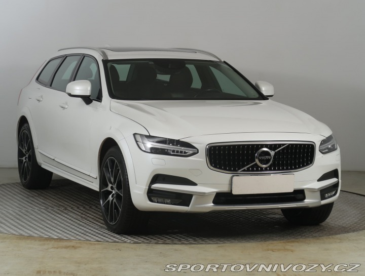 Volvo V90 Cross Country D5 2.0 AWD 2019