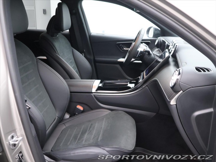 Mercedes-Benz Ostatní modely GLC 2,0 300 4Matic AMG CZ 1Ma 2023