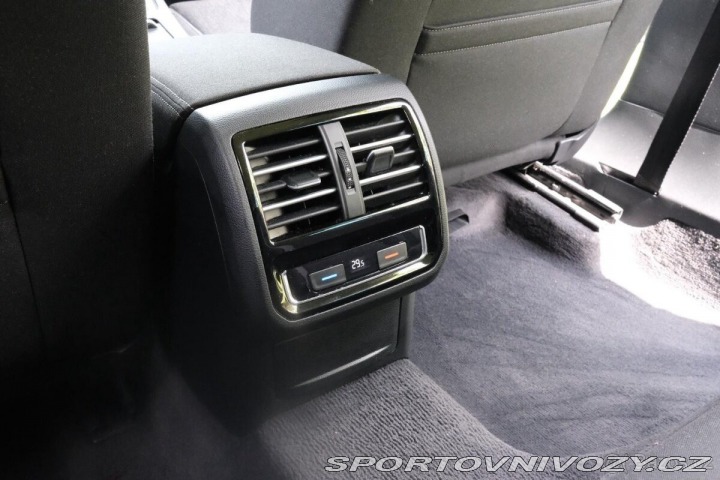 Volkswagen Ostatní modely Passat 2,0 B8 140 kw TDI rok v 2015
