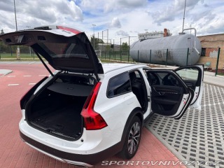 Volvo V90 CC D5 AWD, POLESTAR, DPH 1800