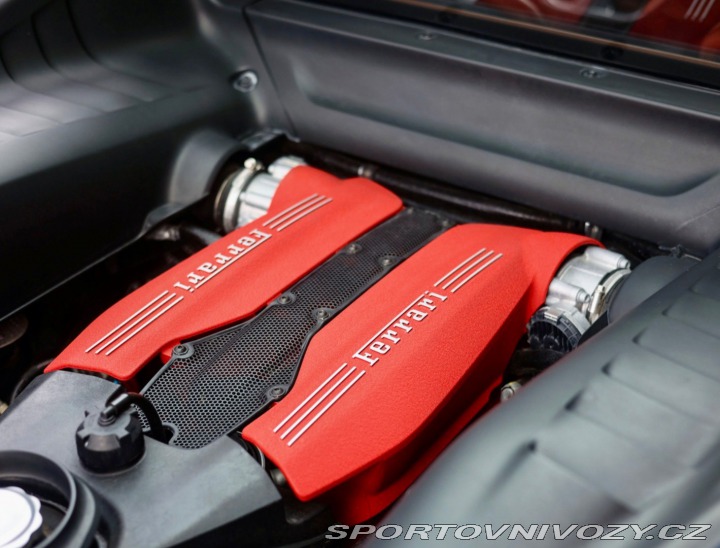 Ferrari 488 GTB HELE | záruka do 05/ 2018