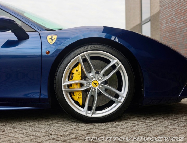 Ferrari 488 GTB HELE | záruka do 05/ 2018