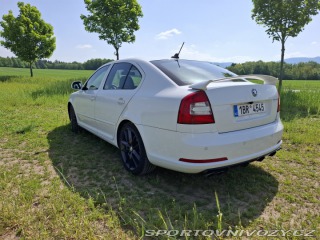 Škoda Octavia RS 2011