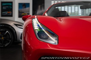 Ferrari 488 2018