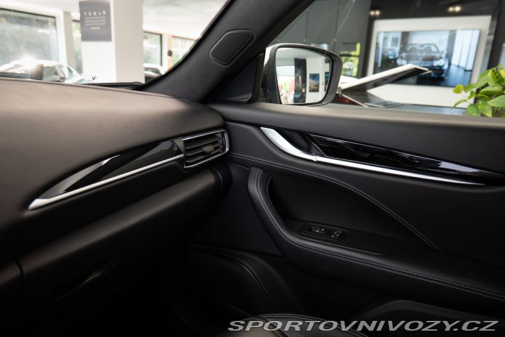 Maserati Levante 360/Pano/Vyhřívaná/Ventil 2017