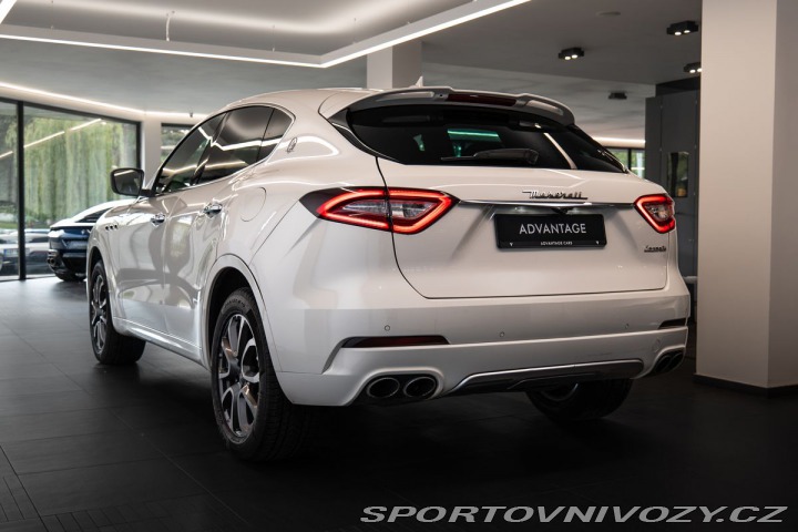 Maserati Levante 360/Pano/Vyhřívaná/Ventil 2017