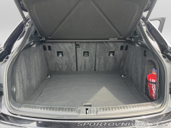 Porsche Macan T 2022