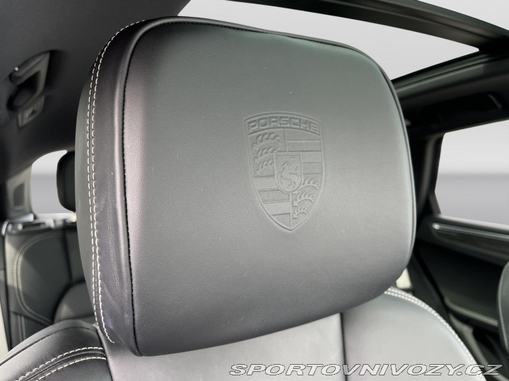 Porsche Macan T 2022