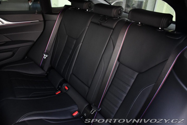 BMW i4 M50 xD 1M H/K ČR 4L-ZÁRUK 2024