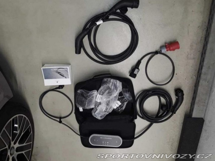 Porsche Taycan Performancebatterie Plus 2024