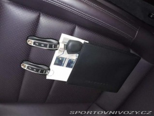 Porsche Taycan Performancebatterie Plus 2024