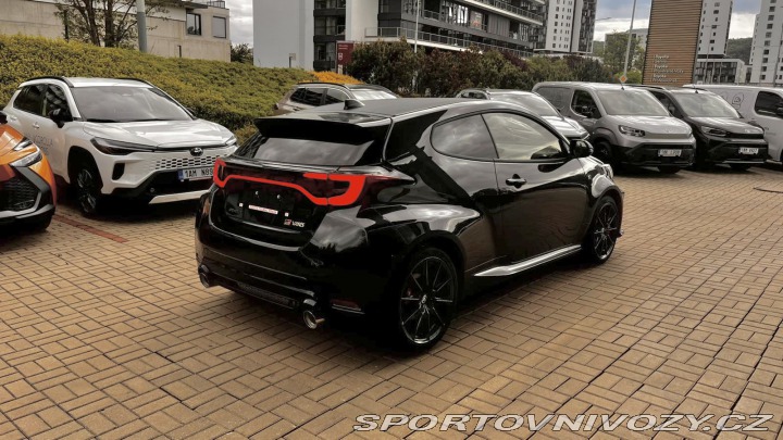 Toyota Yaris GR 2025