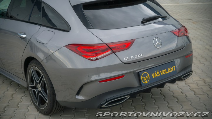 Mercedes-Benz CLA 200 AMG Line 2022