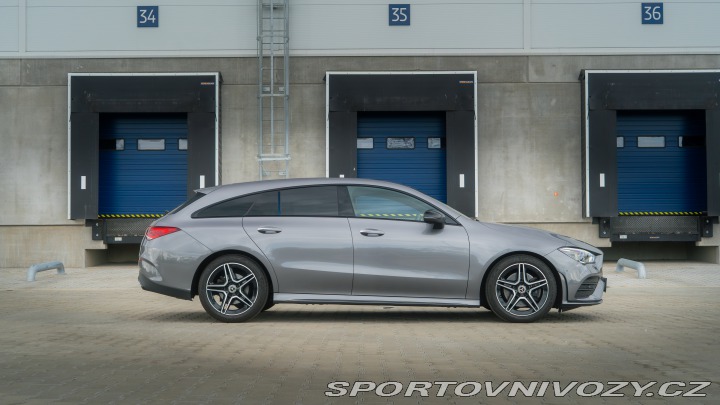 Mercedes-Benz CLA 200 AMG Line 2022