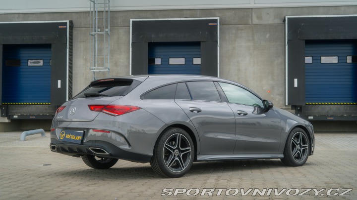 Mercedes-Benz CLA 200 AMG Line 2022