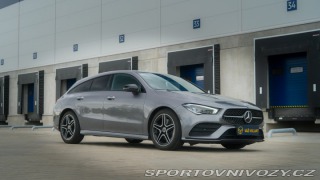 Mercedes-Benz CLA 200 AMG Line 2022