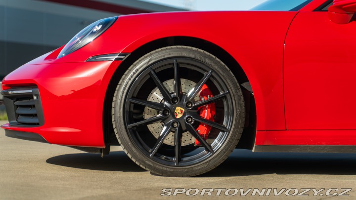 Porsche 911 Carrera S 2024