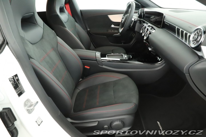 Mercedes-Benz CLA AMG 35 AMG 2025