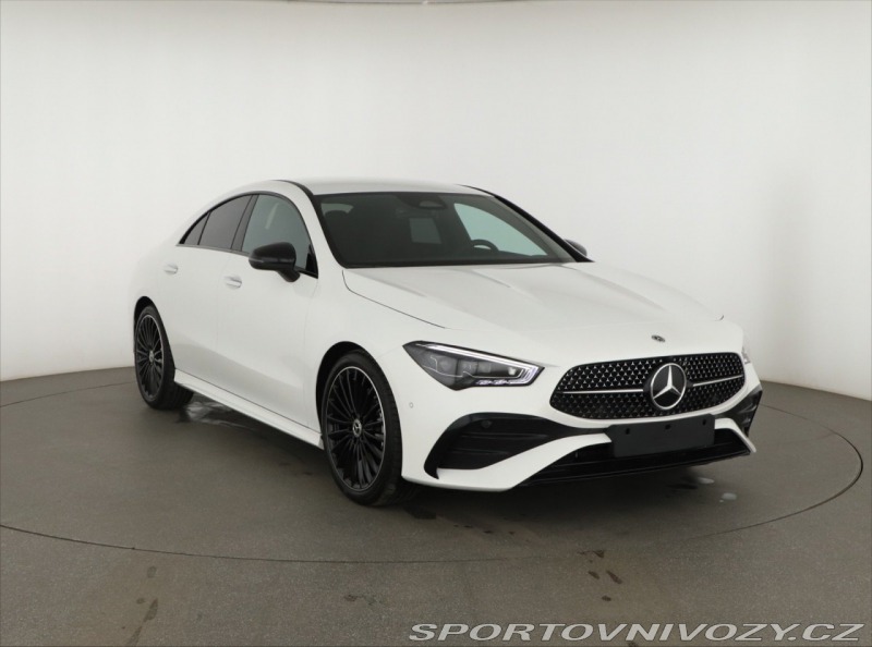 Mercedes-Benz CLA AMG 200