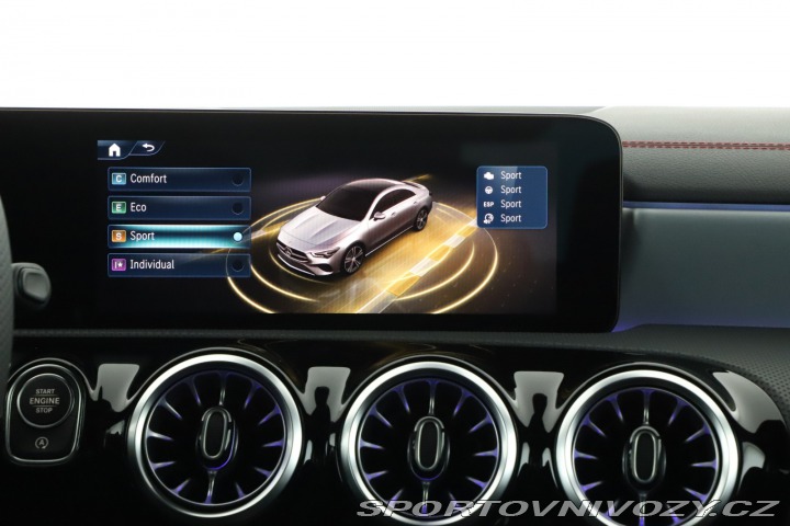 Mercedes-Benz CLA AMG 200 2025
