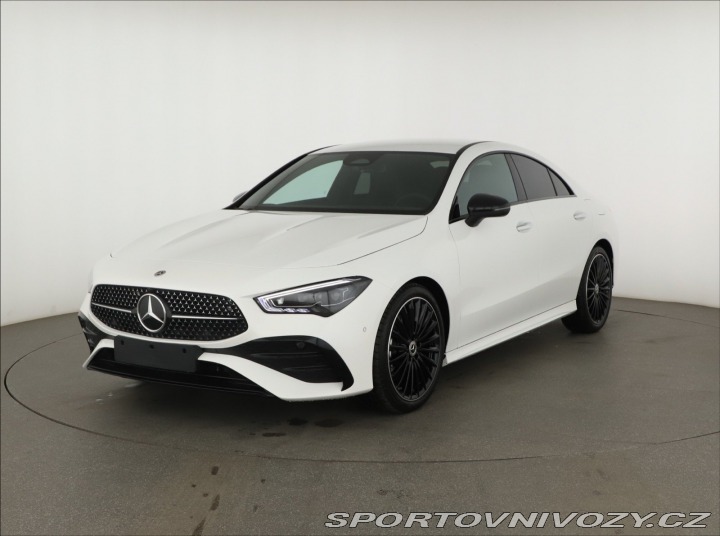 Mercedes-Benz CLA AMG 200 2025