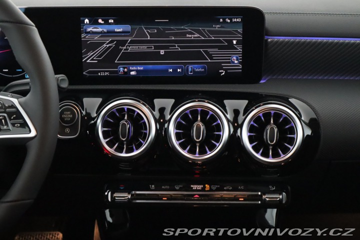 Mercedes-Benz CLA Progressive 200 2025