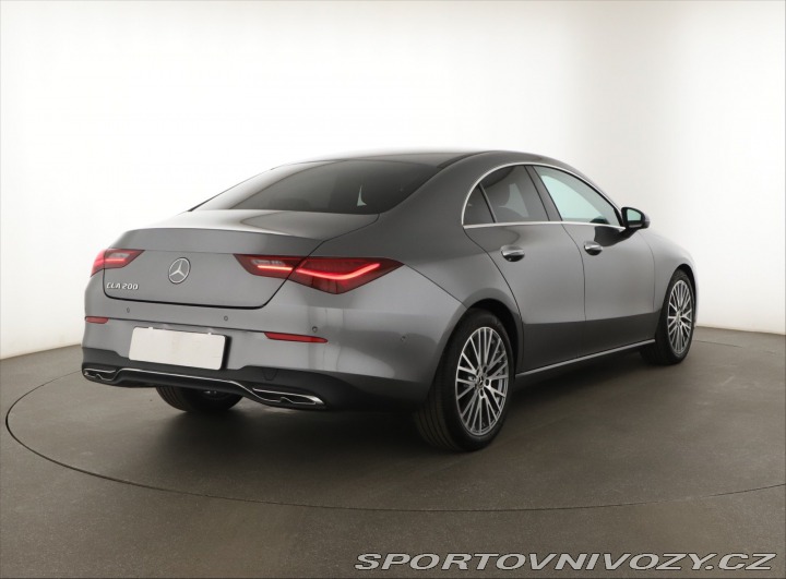 Mercedes-Benz CLA Progressive 200 2025