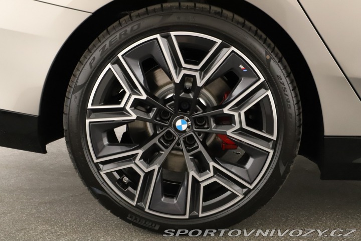 BMW 5 M Sport 540d xDrive 2025
